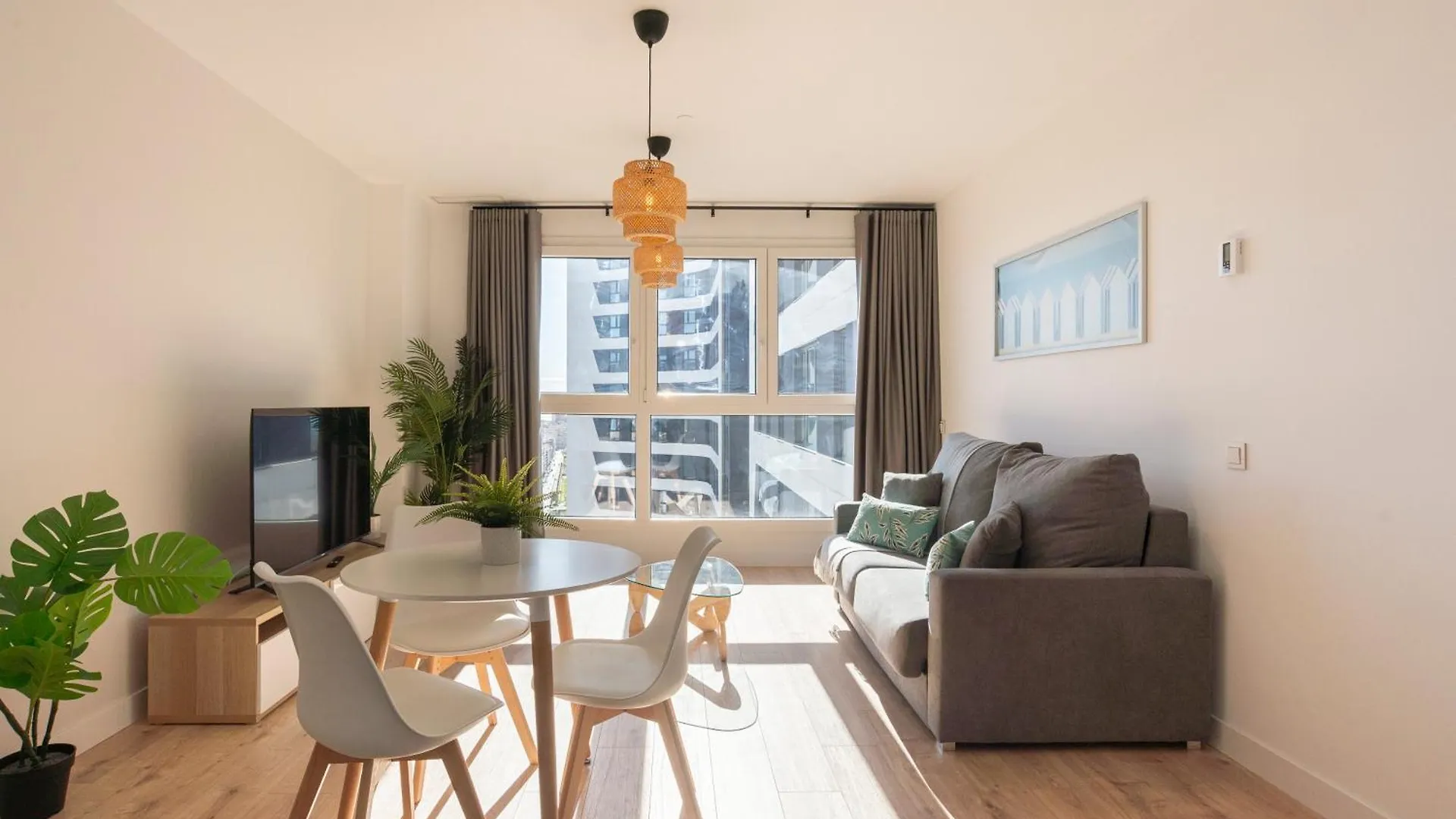 Skyline V Pool & Coworking By Ele Apartments Málaga Spagna