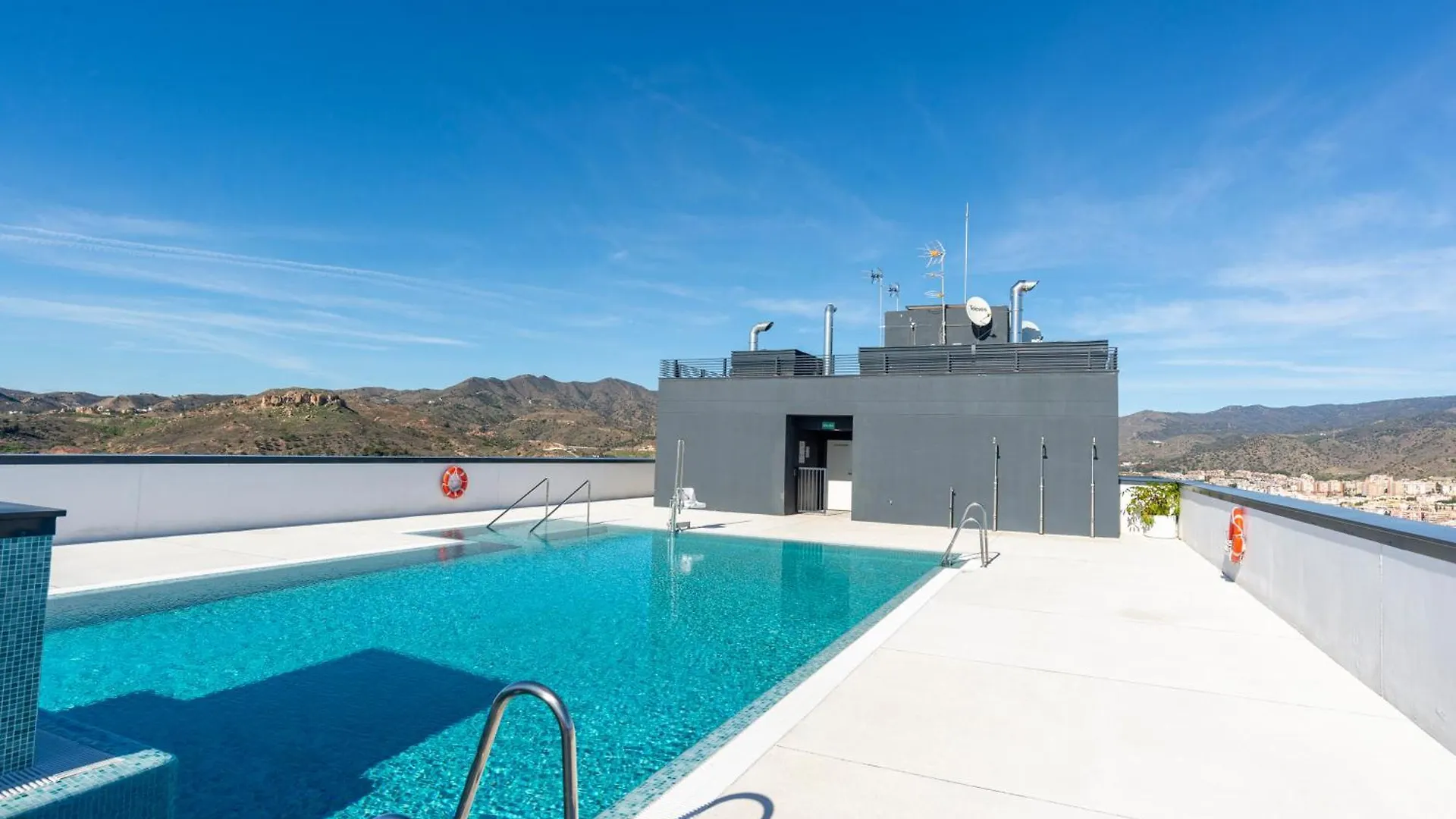 Skyline V Pool & Coworking By Ele Apartments Málaga Spagna